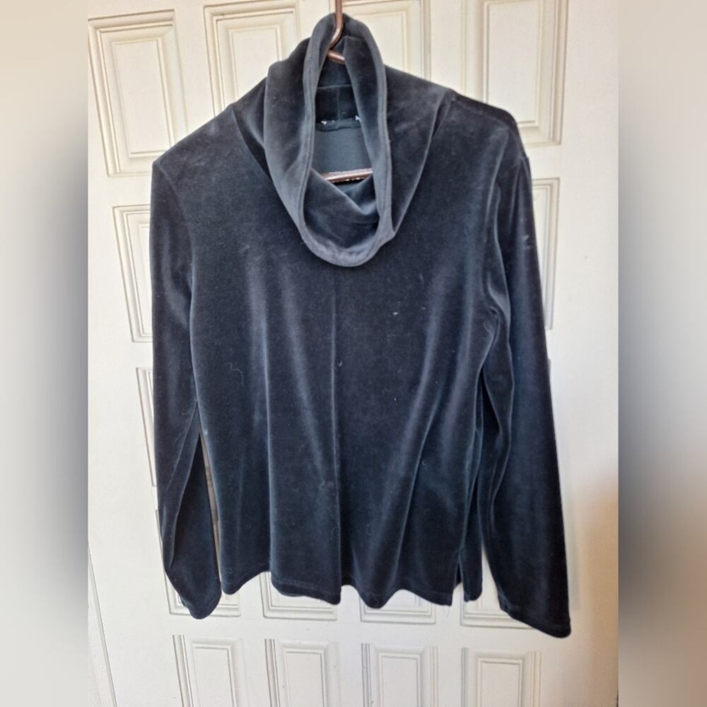 Cowl Neck Pullover SzM Long Sleeves Slit Hem Classic Black Velvet Very Nice
